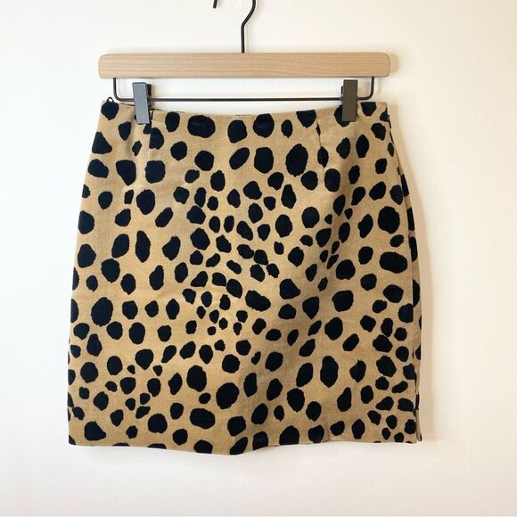 I.N.C. Textured animal print skirt size 2. - Picture 1 of 5